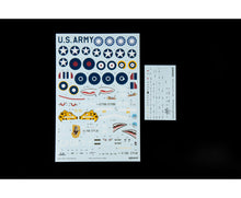 Load image into Gallery viewer, Curtiss P-40E Warhawk 1:48