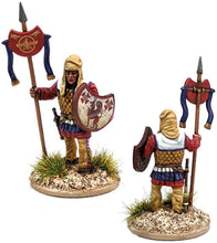 Load image into Gallery viewer, Persian Unarmoured Archers 28mm