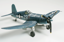 Load image into Gallery viewer, Vought F4U-1A Corsair 1:72