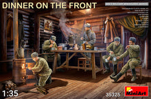 Load image into Gallery viewer, Dinner At The Front 1:35scale