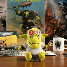 Load image into Gallery viewer, Warhammer 40k - Spanna Grot Plush