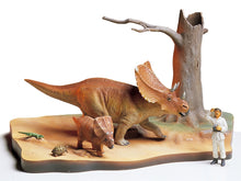 Load image into Gallery viewer, Chasmosaurus Diorama Set 1:35