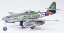 Load image into Gallery viewer, Messerschmitt Me262A-1a 1:48