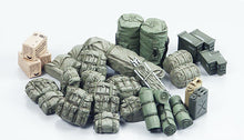 Load image into Gallery viewer, Modern US Military Equipment Set 1:35