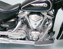 Load image into Gallery viewer, Yamaha XV1600 Roadstar 1:12