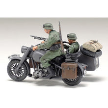 Load image into Gallery viewer, German Motorcycle &amp; Sidecar includes Driver and Passenger 1:48
