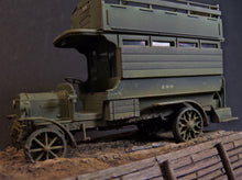 Load image into Gallery viewer, Type B Omnibus &quot;Ole Bill&quot; 1:72
