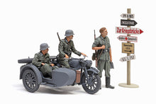 Load image into Gallery viewer, KS600 &amp; Sidecar 1:35
