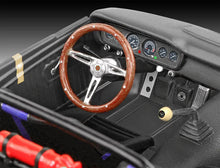 Load image into Gallery viewer, 1966 Shelby GT 350 R &quot;Stirling Moss&quot; 1:24
