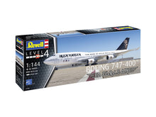 Load image into Gallery viewer, Boeing 747-400 - IRON MAIDEN Ed Force One 1:144
