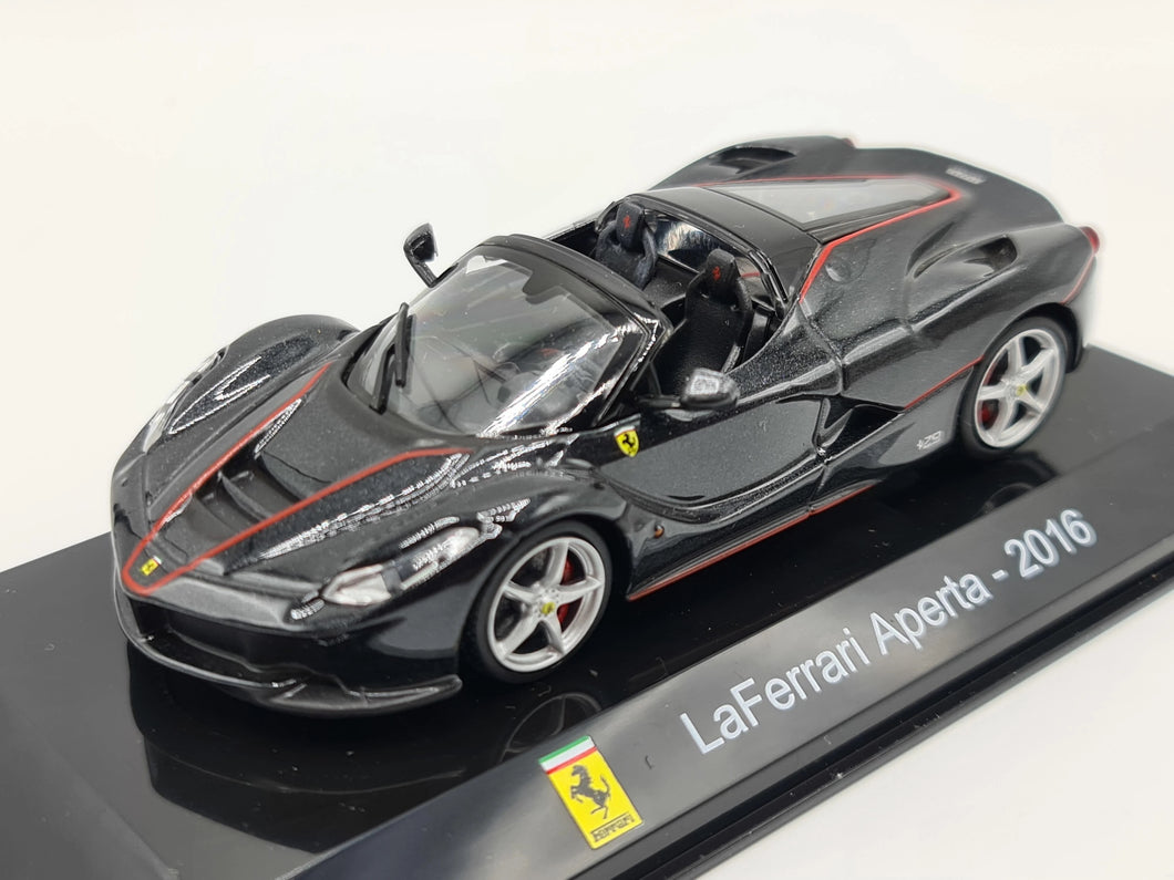 La Ferrari Aperta - 2016