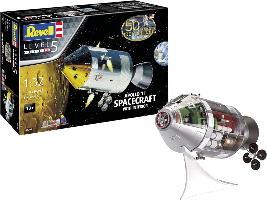 Apollo 11 Spacecraft with Interior 1:32