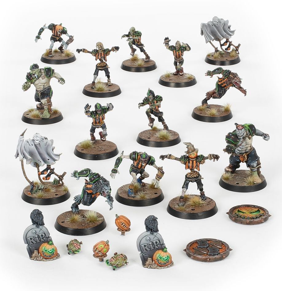 BLOOD BOWL: Necromantic Horror Blood Bowl Team – The Wolfenburg Crypt-stealers