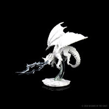 Load image into Gallery viewer, D&amp;D Nolzurs Marvelous Miniatures: Young Blue Dragon
