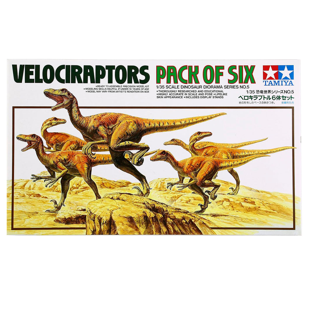 Velociraptors 1:35