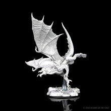 Load image into Gallery viewer, D&amp;D Nolzurs Marvelous Miniatures: Young Green Dragon
