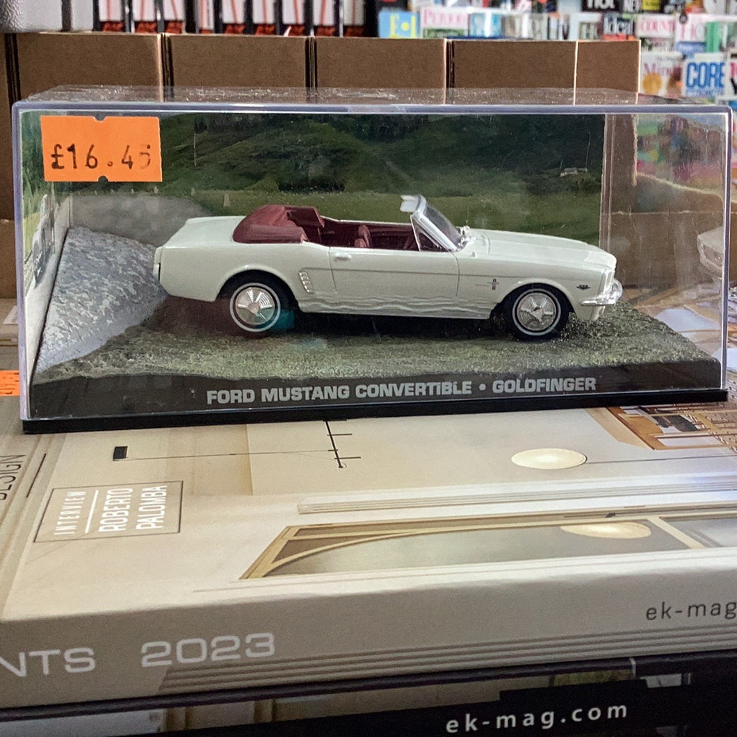 Ford Mustang Convertible Goldfinger
