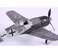 Load image into Gallery viewer, Fw 190A-8/R2 1:72
