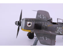 Load image into Gallery viewer, Fw 190A-8/R2 1:72

