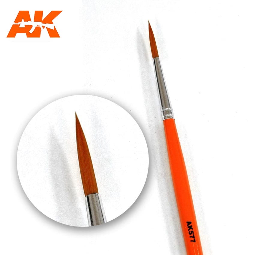 AK577 Fine Long Brush Synthetic