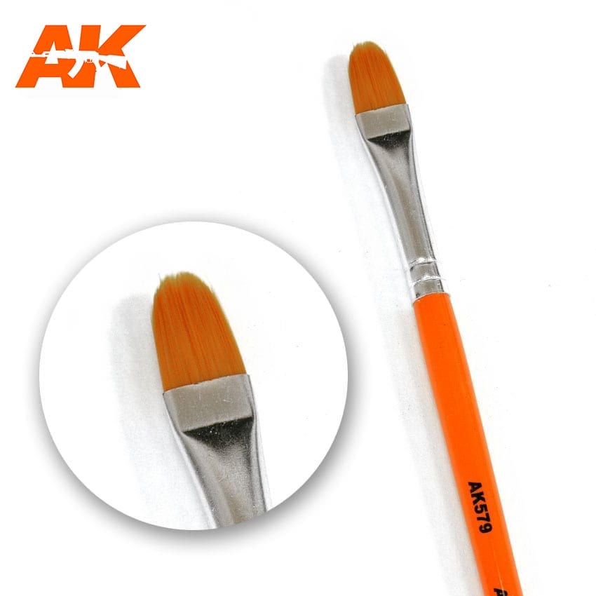 AK579 Rounded Brush Synthetic