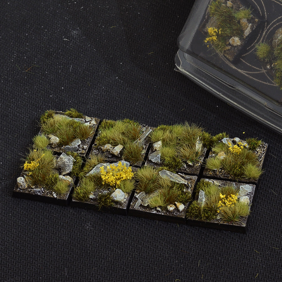 Highland Bases - Square 25mm (x8)