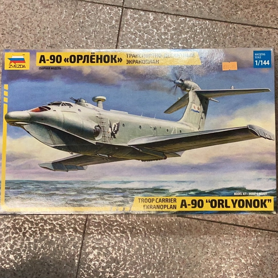 A-90 “Orlyonok” 1:144