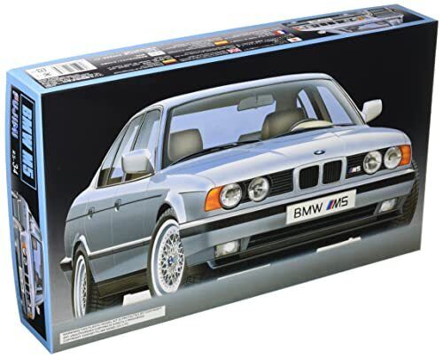 BMW M5 1:24
