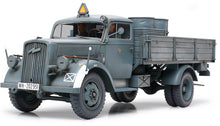 Load image into Gallery viewer, German 3 Ton 4x2 Cargo Truck 1:35
